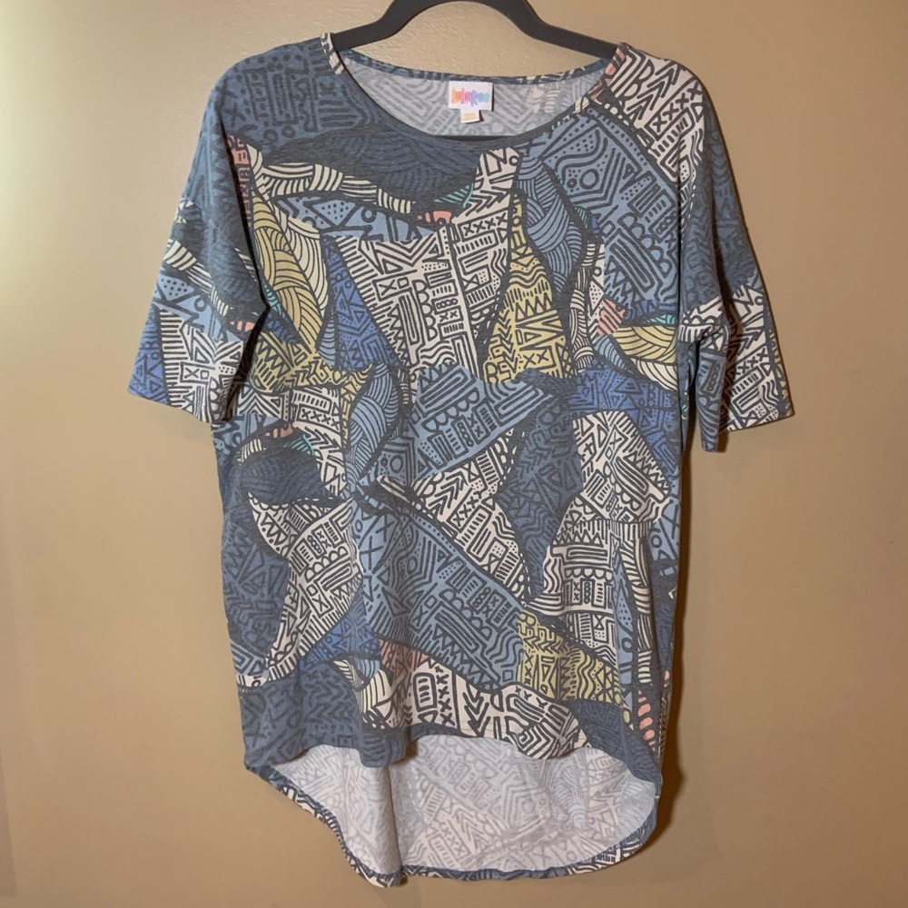 Lularoe Pastel Geometric Irma Tee